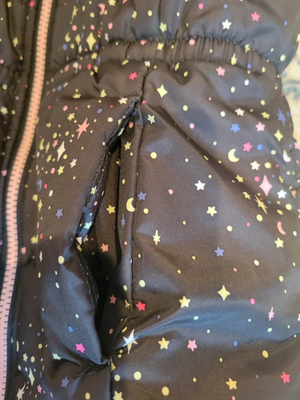 OshKosh B'gosh  Puffer Vest  Black/Pink Size 6/6x